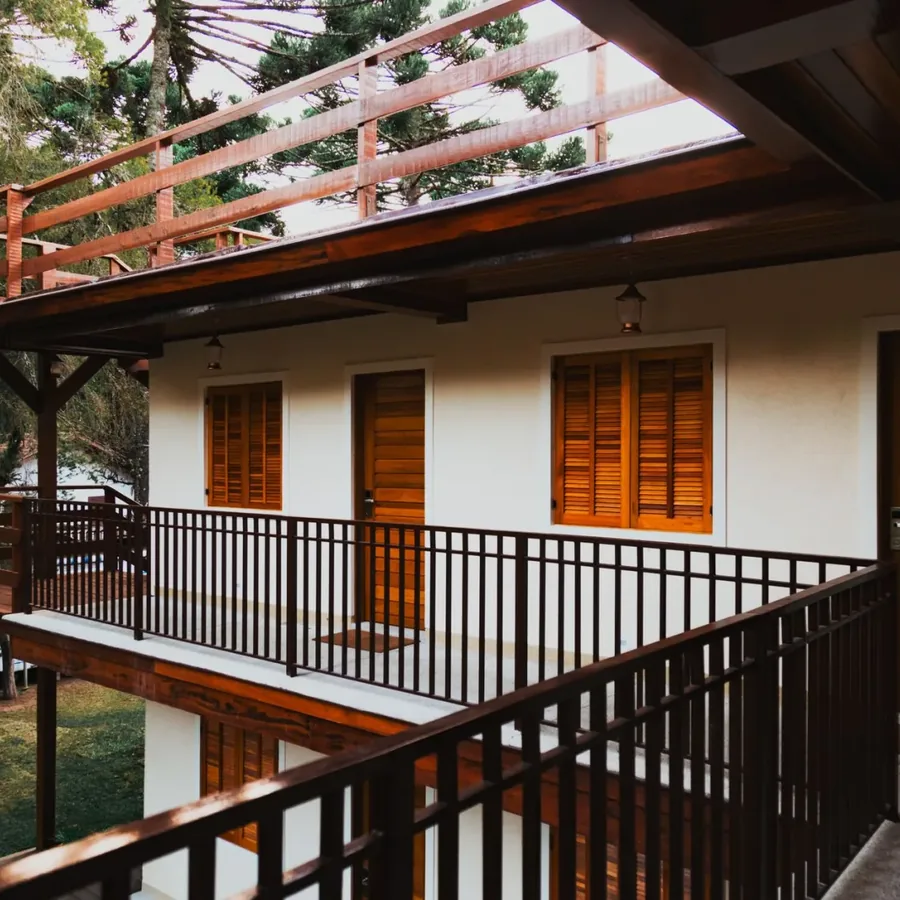 Sân vườn buổi chiều